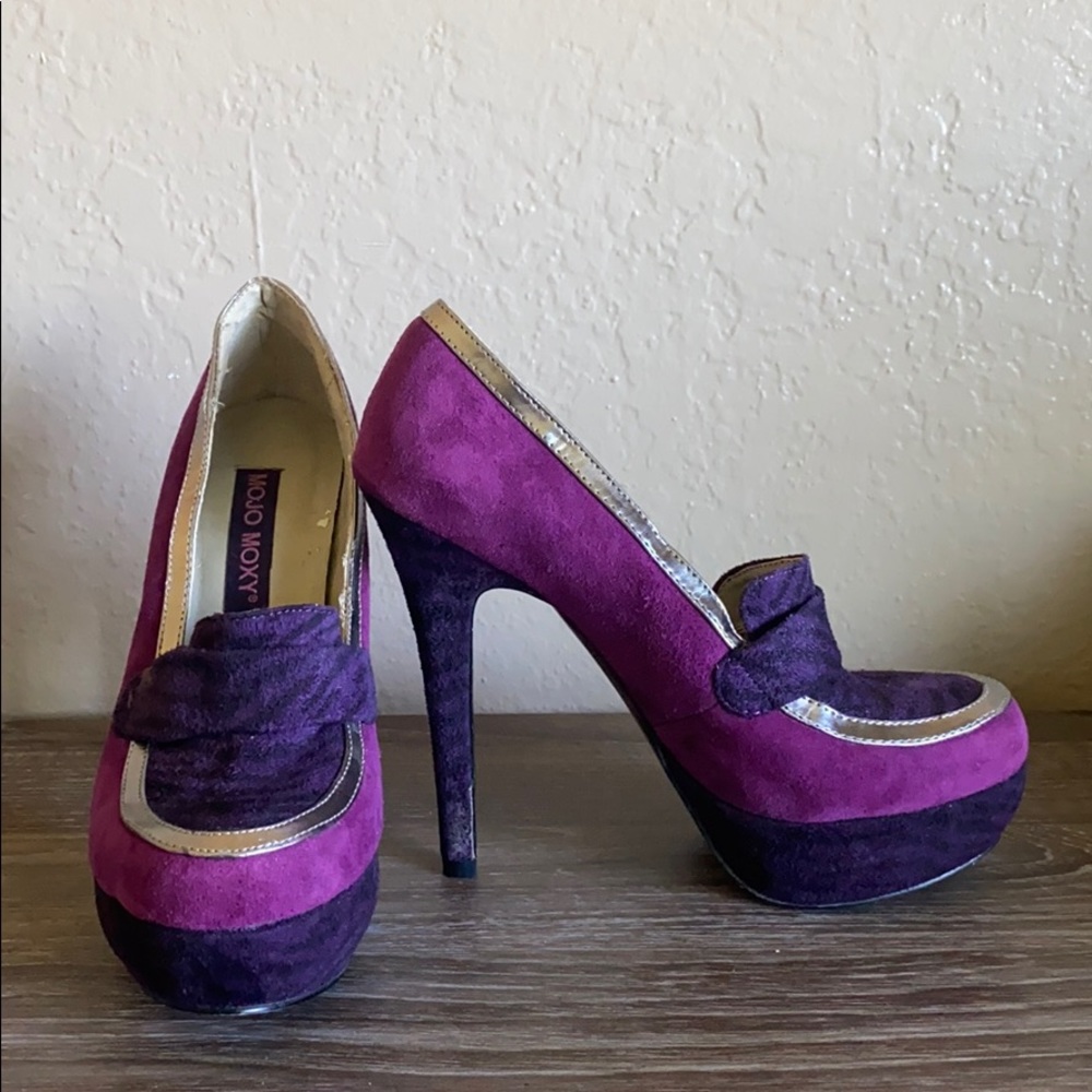 Pumps - Picture 3 of 6